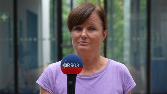 Elke Spanner berichtet über einen Prozess von Till Lindemann und dem Spiegel. © NDR Foto: Screenshot