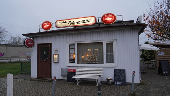 Das Restaurant "Veddeler Fischgaststätte" auf der Veddel. © picture alliance/dpa Foto: Marcus Brandt