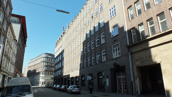 Das frühere Post-Gebäude der Eilzustellung in der Niedernstraße in Hamburg  Foto: Marc-Oliver Rehrmann
