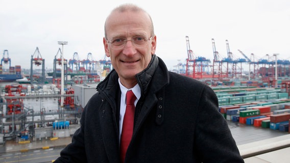 Gunther Bonz auf dem Gelände des Eurogate Containerterminal im Hafen in Hamburg. © picture alliance / dpa | Jörn Pollex Foto: Jörn Pollex