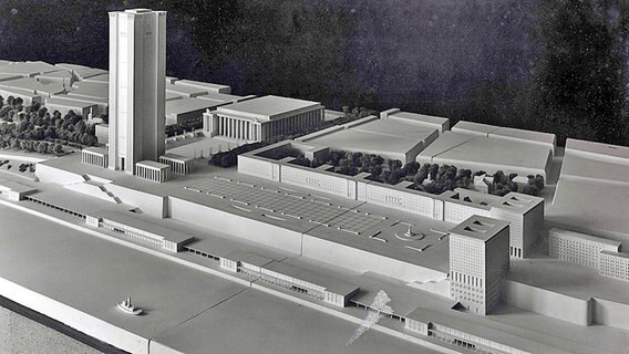 Ein Modell der Elbufer-Planung von Konstanty Gutschow © Hamburgisches Architekturarchiv, Bestand: Konstanty Gutschow 