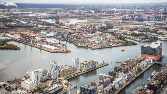 Eine Visualisierung zeigt ein geplantes Mehrfamilienhaus in der Hafencity in Hamburg. © DC Developments 