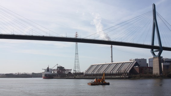 Die Köhlbrandbrücke in Hamburg © NDR.de Foto: Marc-Oliver Rehrmann