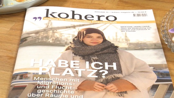 Das "kohero"-Magazin liegt in einer Redaktion in Hamburg auf dem Tisch. © NDR 