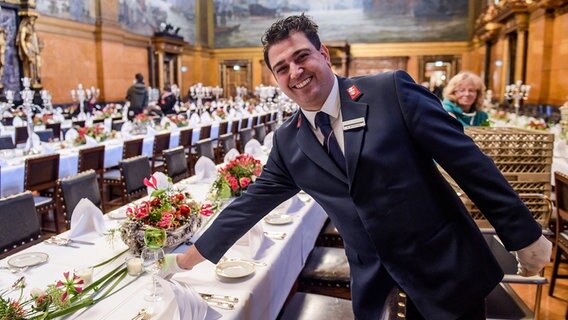 Das Matthiae-Mahl 2018 im Hamburger Rathaus. © dpa-Bildfunk Foto: Axel Heimken