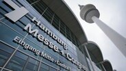 Der Eingang zum Messezentrum in Hamburg. © picture alliance/dpa Foto: Marcus Brandt