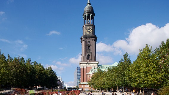 Der Hamburger Michel Der Hamburger Michel © hoch zwei