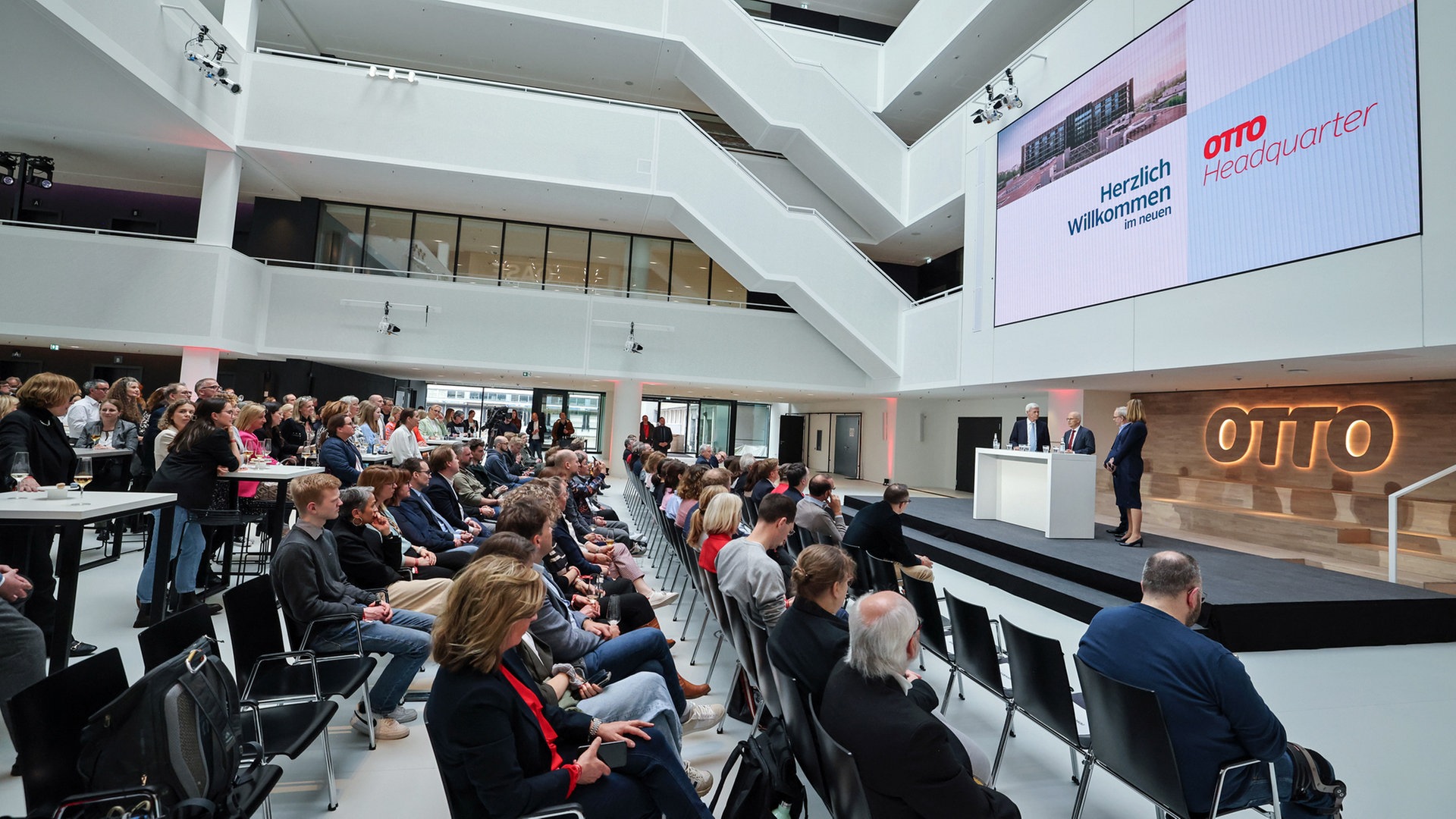 Hamburger Otto Group eröffnet neues Hauptquartier