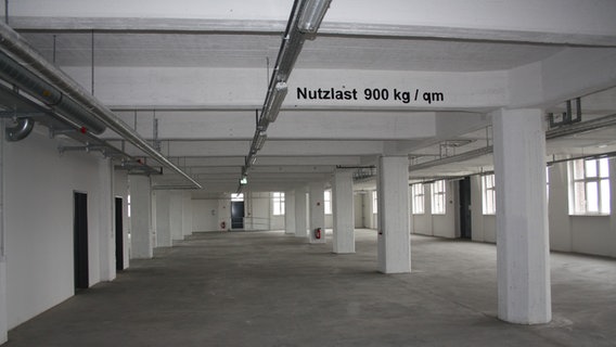 Eine sanierte Etage in der chemischen Fabrik auf dem ehemaligen GEG-Gelände in Hamburg  Foto: Marc-Oliver Rehrmann