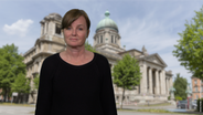 Elke Spanner, Gerichtsreporterin bei NDR 90,3, spricht über einen Prozess. © NDR Foto: Screenshot
