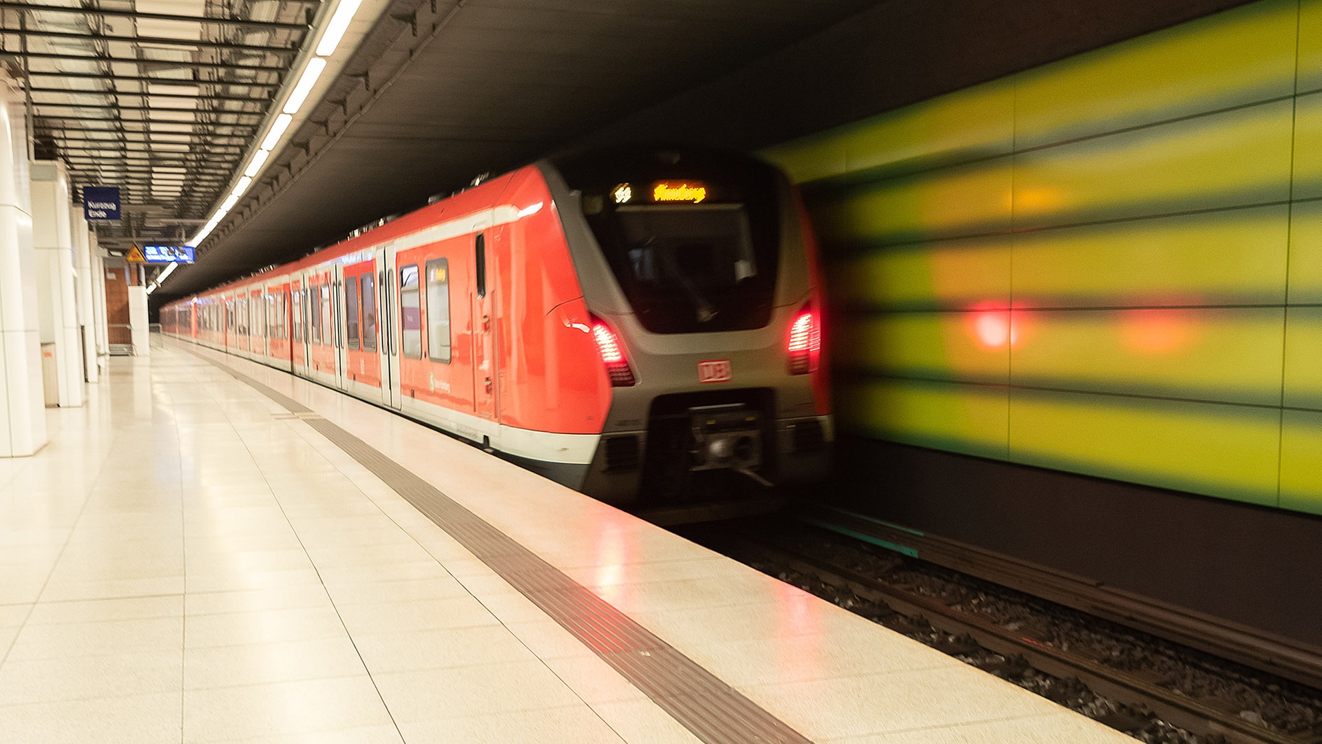 Senat wählt zwei Varianten für S-Bahntunnel in Hamburger City
