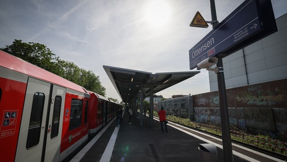 S-Bahn in Hamburg © Christian Charisius/dpa Foto: Christian Charisius