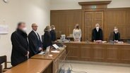 Der Angeklagte steht in Hamburg vor Gericht. © NDR Foto: Elke Spanner