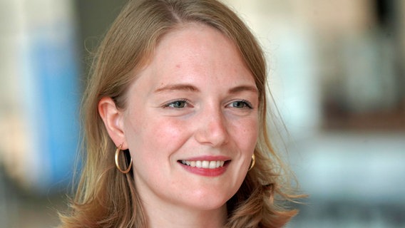 Ria Schröder  