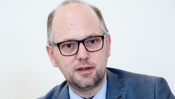 Hamburgs ehemaliger Justizsenator und heutiger Bundestagsabgeordneter Till Steffen (Grüne). © picture alliance/dpa Foto: Markus Scholz