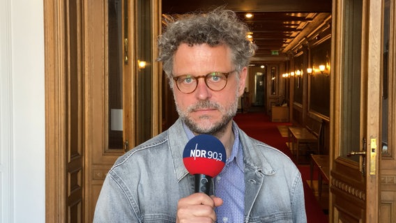 Jörn Straehler-Pohl, Reporter bei NDR 90,3. © NDR Foto: Screenshot