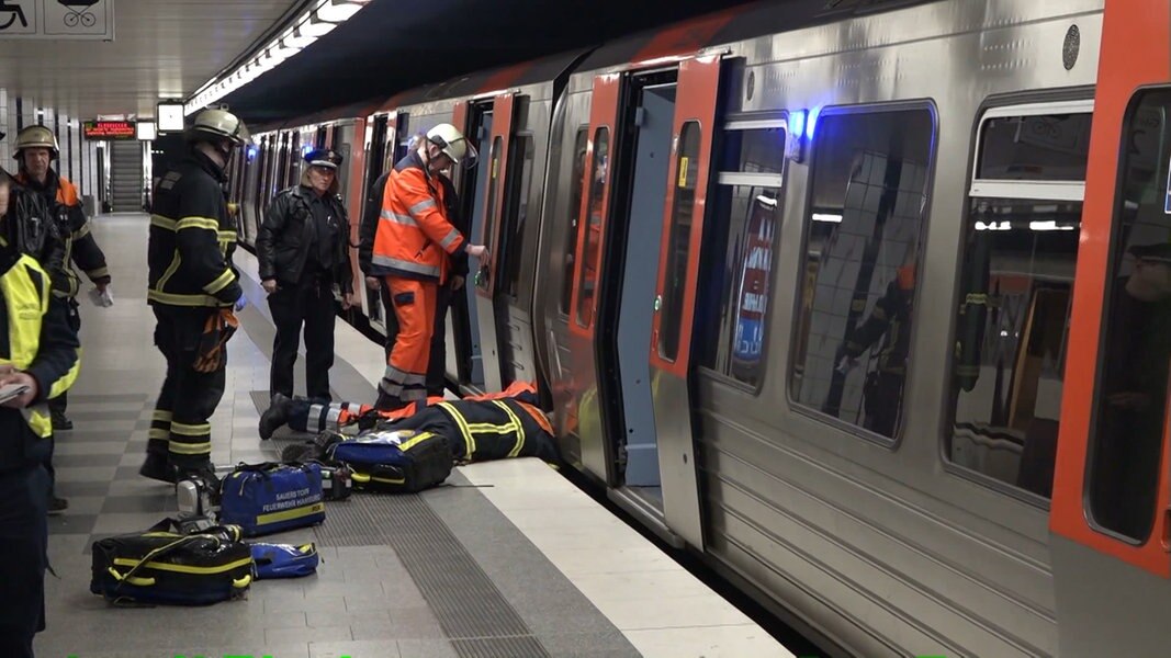 16Jähriger vor einfahrende UBahn gestürzt NDR.de