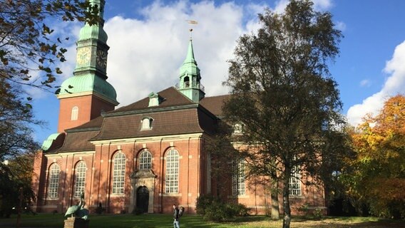 Die Hauptkirche St. Trinitatis in Hamburg Altona  Foto: Reinhard Postelt