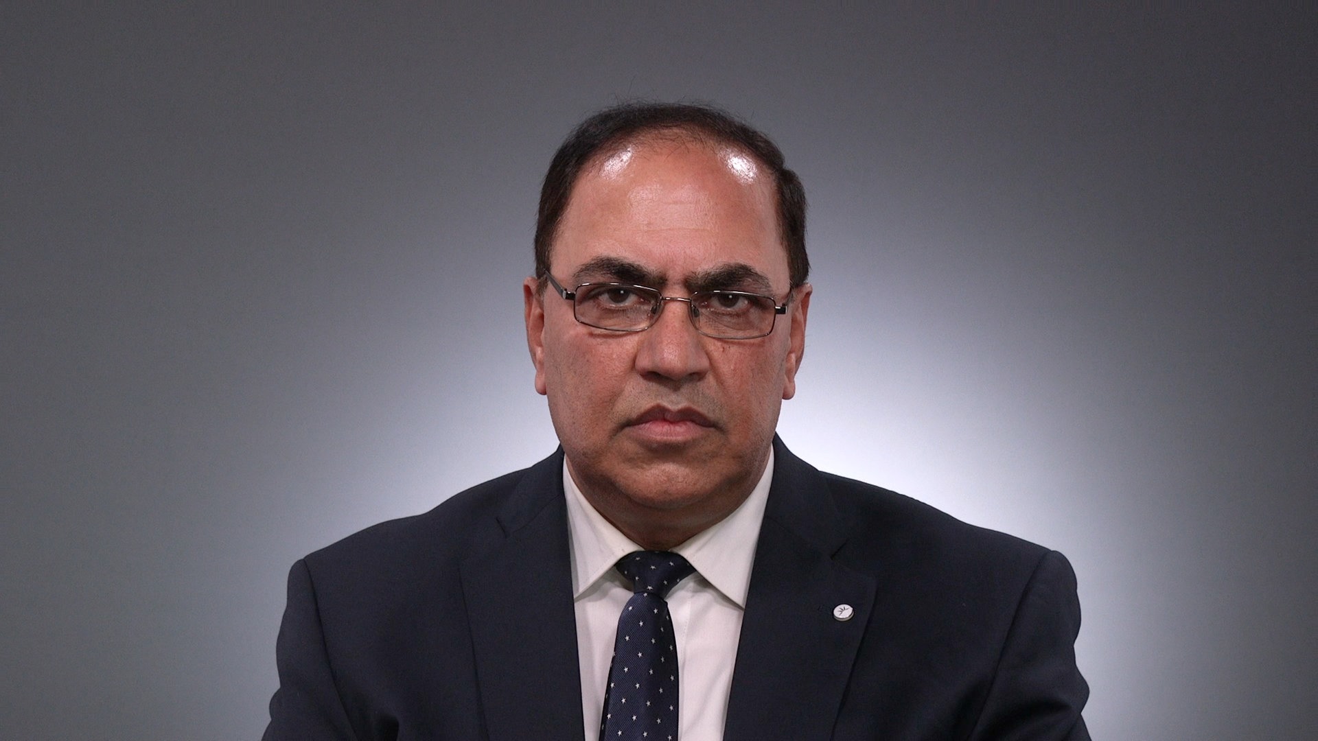 Gulfam Malik, SPD