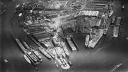 Luftbild der Hamburger Werft Blohm + Voss (ca. 1930) © picture-alliance / akg-images Foto: akg-images