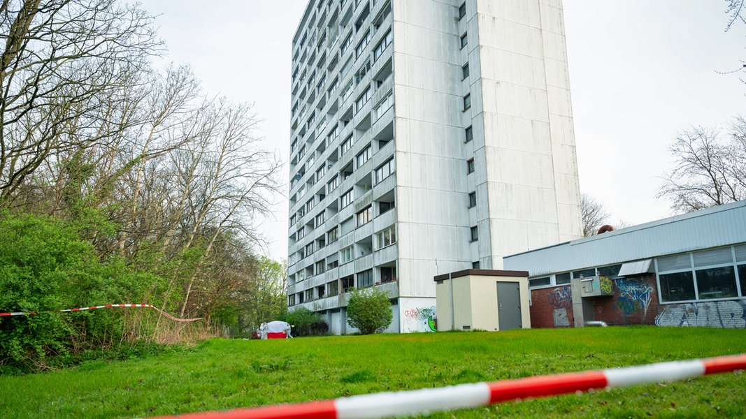 Nach tödlichem Hochhaussturz in Hamburg: Drei weitere Festnahmen