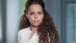 Alena Jabarine Alena Jabarine © NDR Foto: Christian Spielmann