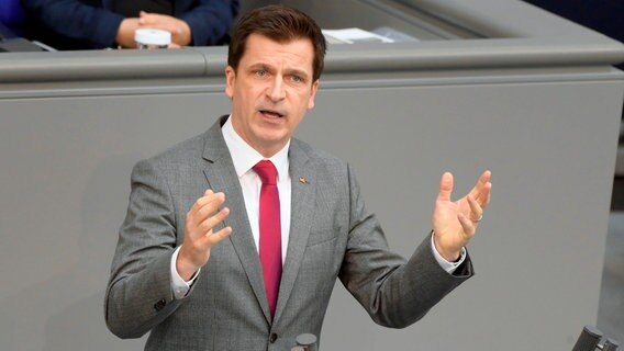 André Berghegger im Deutschen Bundestag © picture alliance / Geisler-Fotopress Foto: Frederic Kern