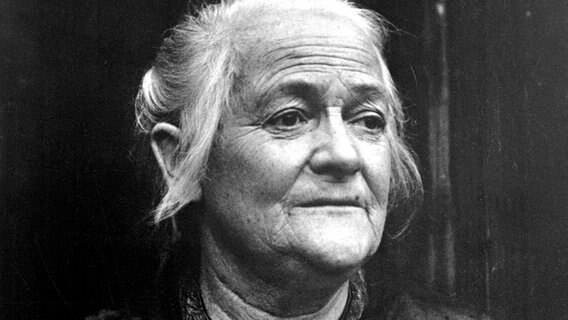 Clara Zetkin Clara Zetkin