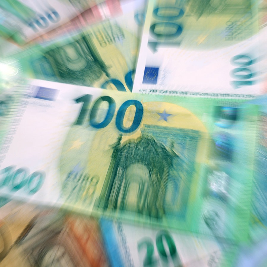 Verschiedene Euro-Banknoten liegen auf einem Tisch (Zoomeffekt). © picture alliance/dpa Foto: Karl-Josef Hildenbrand
