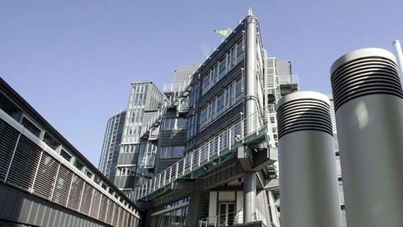 Das Verlagsgebäude von Gruner + Jahr in Hamburg © dpa Foto: Ulrich Perrey
