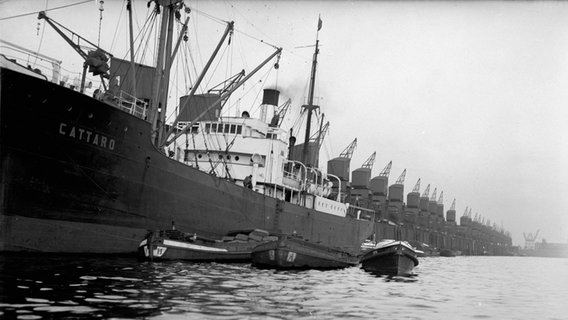 Das Schiff Cattaro im Hamburger Hafen im Jahr 1929. © NDR Archiv 