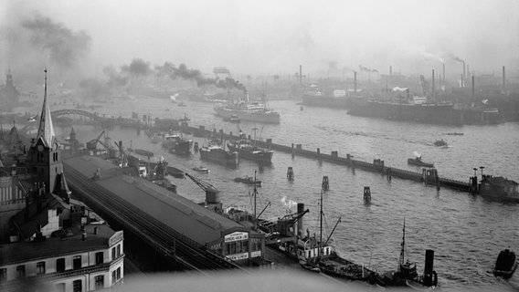 Der Hamburger Hafen im Jahr 1931. © NDR Archiv 