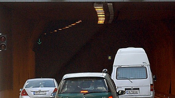 Herrentunnel in Lübeck. Herrentunnel in Lübeck. © dpa