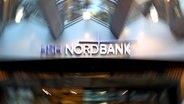 Der Haupteingang der HSH-Nordbank-Zentrale in Hamburg © dpa Foto: Kay Nietfeld