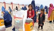 Kinderhilfe Afghanistan verteilt im April 2023 Lebensmittel an Behinderte und Waisen in Laghman © Kinderhilfe Afghanistan/Reinhard Erös 