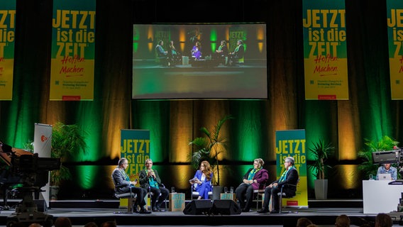 Podiumsdiskussion beim Deutschen Evangelischen Kirchentag in Nürnberg © dpa Foto: Daniel Karmann