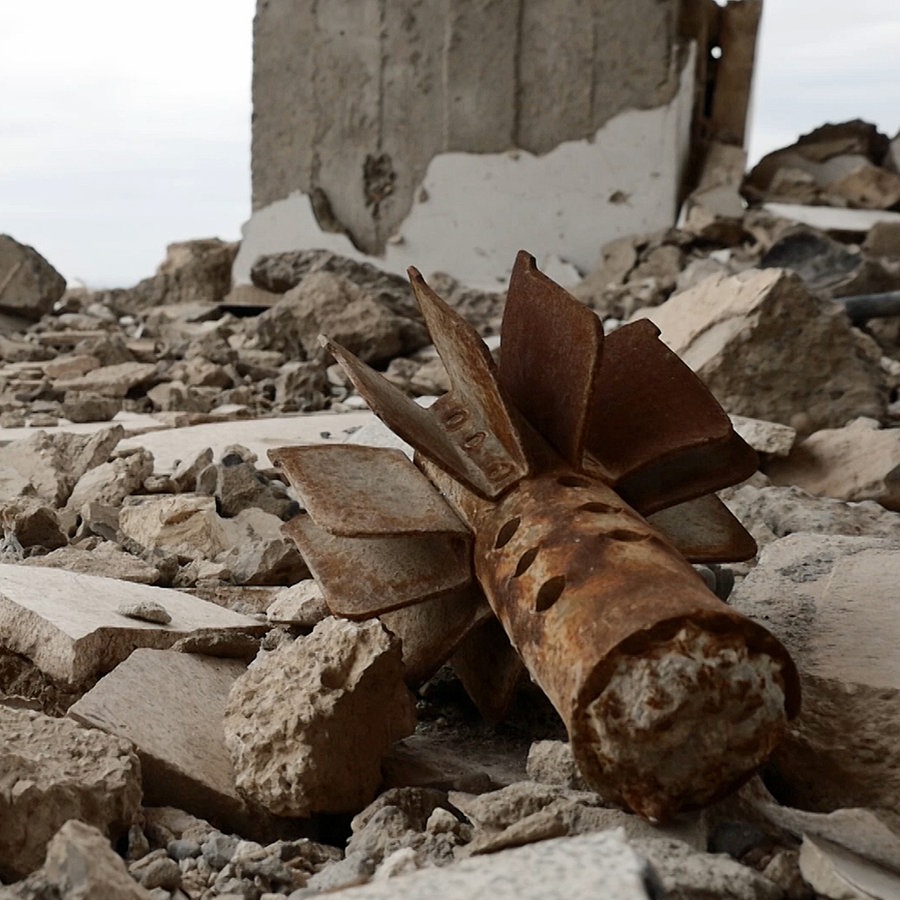 Ein Stein aus Raqqa (4/10)