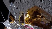 Odysseus-Mondlandefähre über der nahen Seite des Mondes © -/Intuitive Machines via AP/dpa - nur bis 8.3.2024 Foto: -/Intuitive Machines via AP/dpa