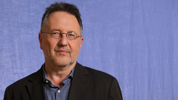 Rainer Moritz, Leiter des Literaturhauses Hamburg. © dpa picture alliance Foto: Erwin Elsner