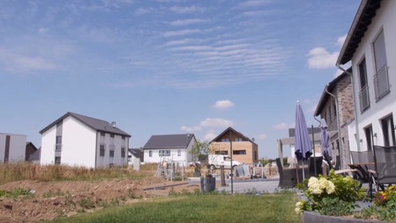 Eine ressourcenschonende Siedlung in der Nähe von Köln. © NDR 