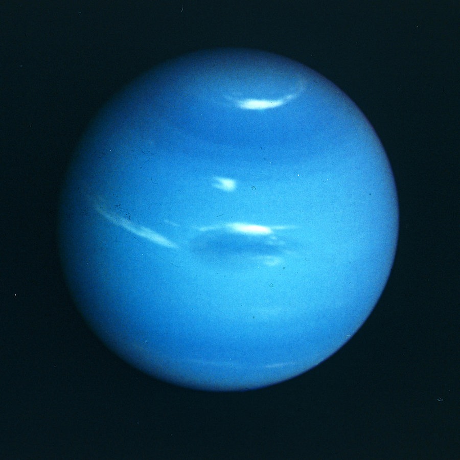 Der Planet Neptun, aufgenommen in den 1980er-Jahren vom Raumschiff "Voyager 2" aus. © dpa picture alliance/Heritage-Images 