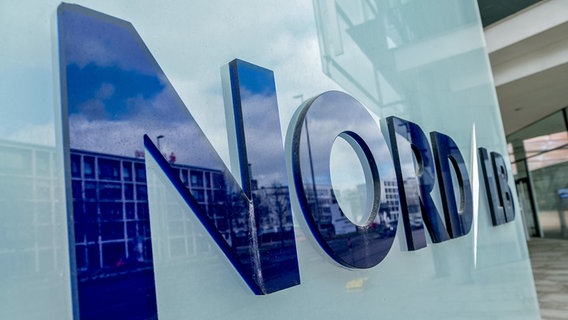 Schriftzug der Norddeutschen Landesbank Nord/LB. © picture alliance /Peter Steffen/dpa Foto: Peter Steffen