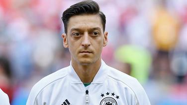 Porträtbild des deutschen Fußball-Nationalspielers Mesut Özil. © dpa picture alliance Foto: Markus Ulmer