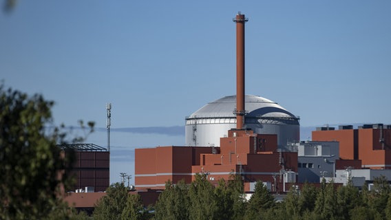 Der Europäische Druckwasserreaktor Olkiluoto 3 in Finnland auf dem Gelände des Kernkraftwerks. © picture alliance/dpa/Lehtikuva Foto: Roni Lehti