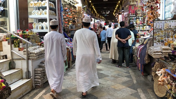 Im Souk in der Haupstadt Maskat, Oman. © ARD Foto: Anne Allmeling