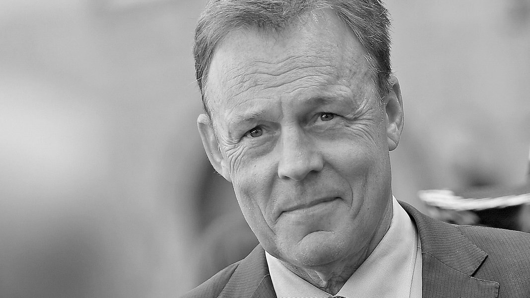 Tod von SPDPolitiker Oppermann Bestürzung in Hamburg NDR.de