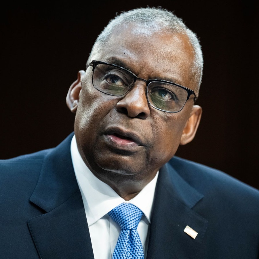 Ein Porträtbild von US-Verteidigungsminister Lloyd Austin. © picture alliance / Sipa USA | CQ-Roll Call 