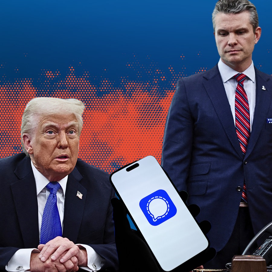 Das Cover für den Podcast "Amerika wir müssen reden!" zeigt Donald Trump und Pete Hegseth vor blauem Hintergrund (Collage). © ASSOCIATED PRESS | Uncredited und picture alliance / Sipa USA Foto: Anthony Behar