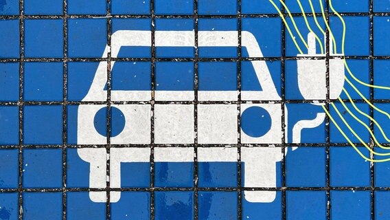 Auf einem Boden ist ein Logo für ein Elektroauto gemalt. © picture alliance Foto: Frank Hoermann