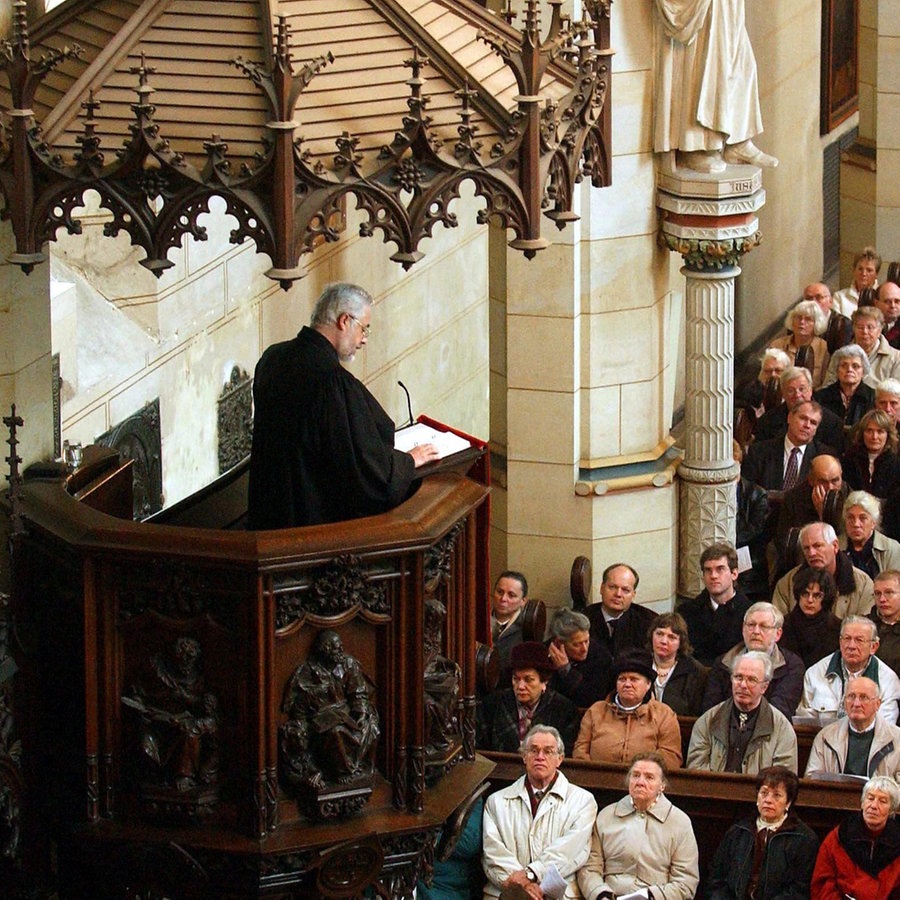 Pfingsten und Kirchensprache - Wie den Ton der Menschen treffen?